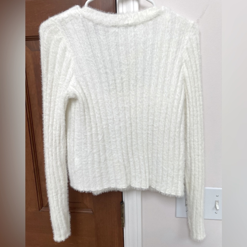 New With Tags Hooked Up Adorable Fuzzy cream Cardigan tank set - Picture 4 of 10